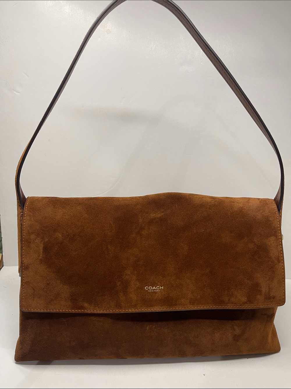 Coach Chelsea 36 brown suede shoulder bag